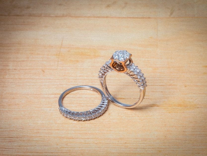 8 zaręczynowych pierścionków z polską metką, które zapragniesz kupić sobie sama